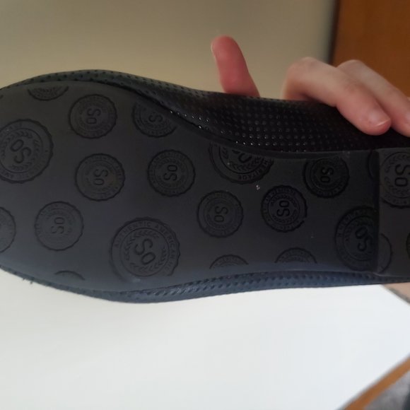 Black Women's Ballet Flats - Picture 6 of 6